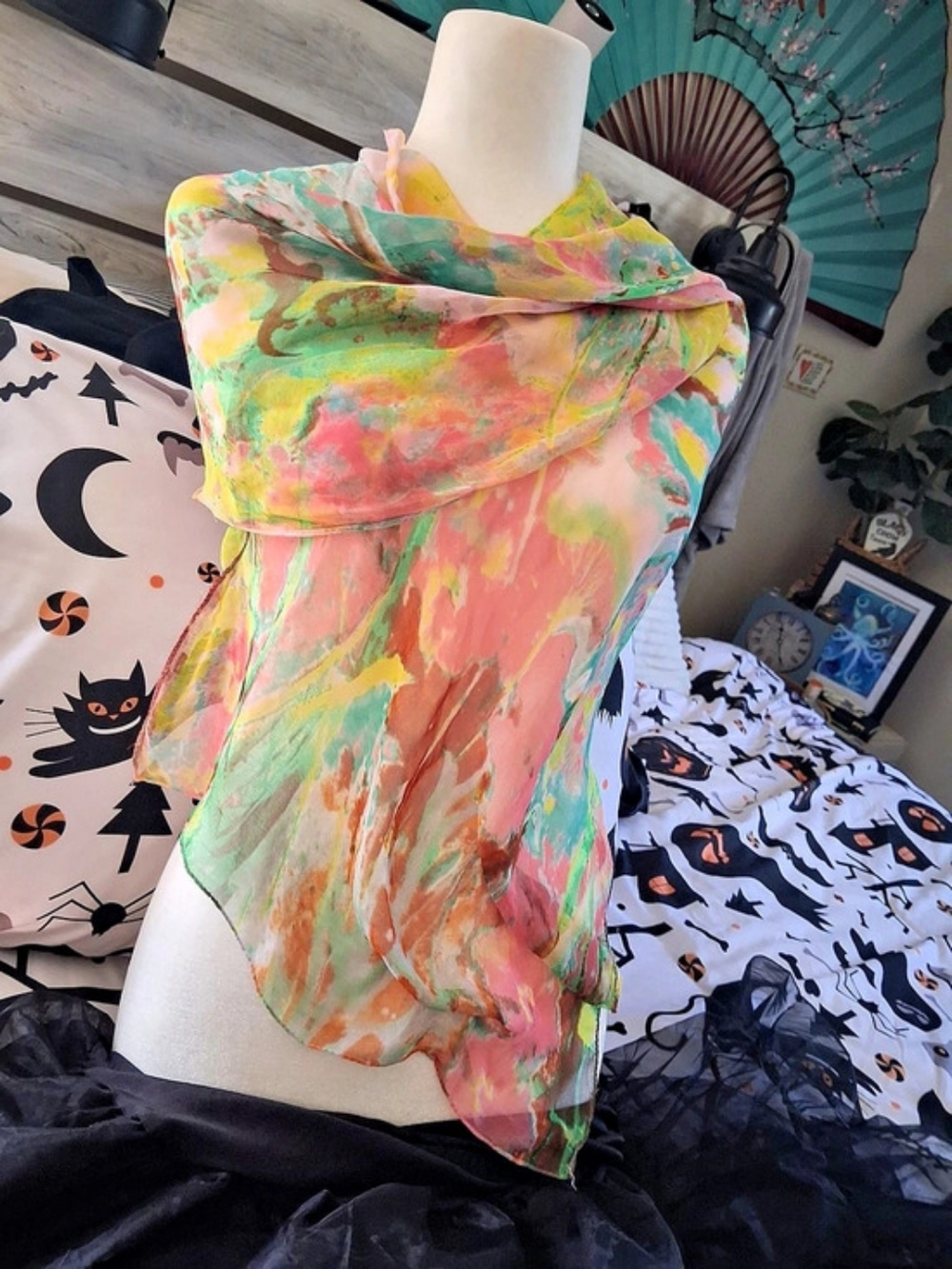 Abstract Multicolor Scarf in Pink & Green Like New